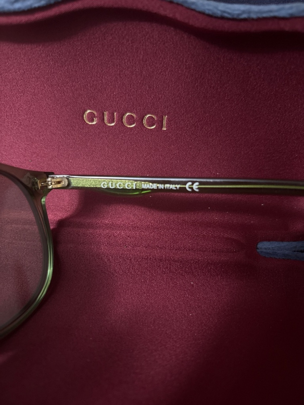 Gucci Sunglasses - Picture 4 of 5